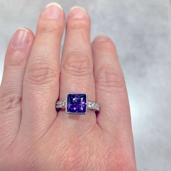 Purple stone ring - Picture 2 of 3